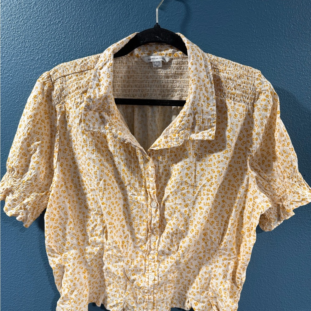 American Eagle Outfitters Yellow Floral Button-Down Shirt
